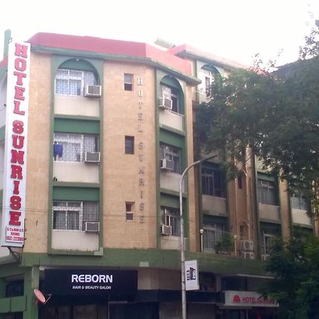 Hotel Sunrise Panaji Buitenkant foto