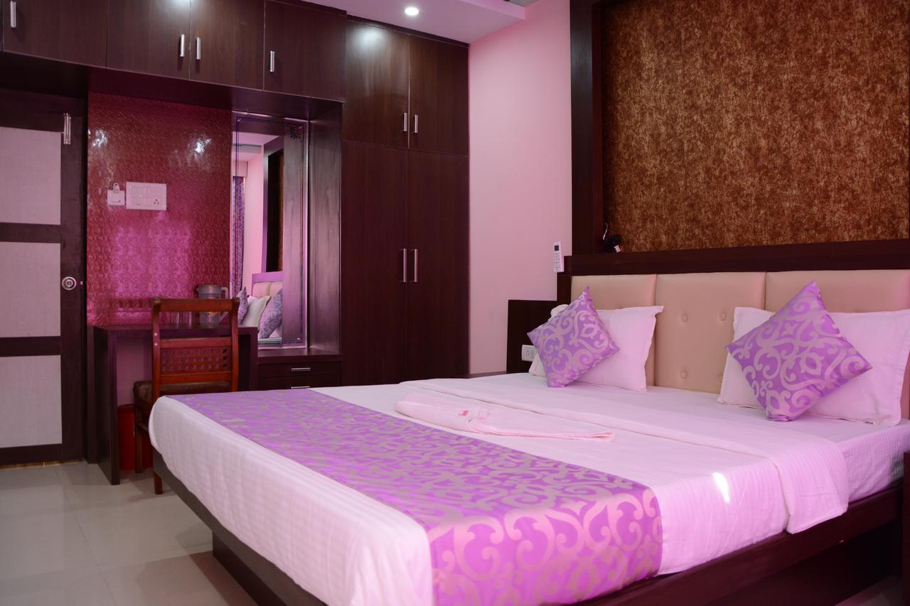 Hotel Sunrise Panaji Buitenkant foto